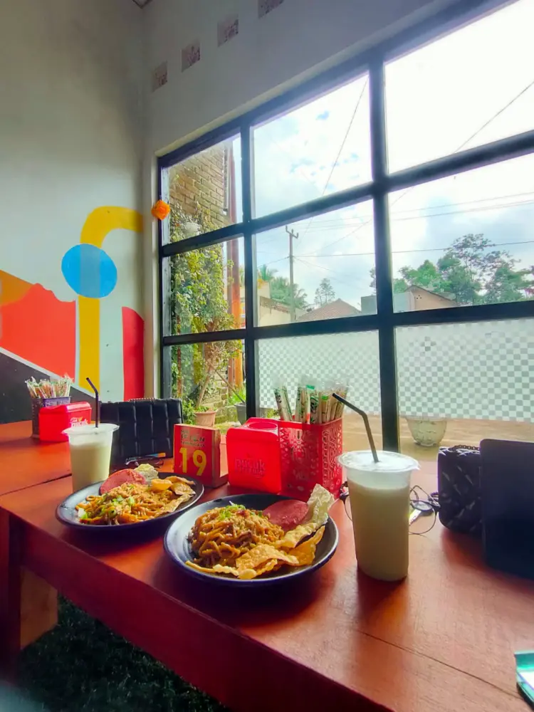 Mie Setan Singaparna 7