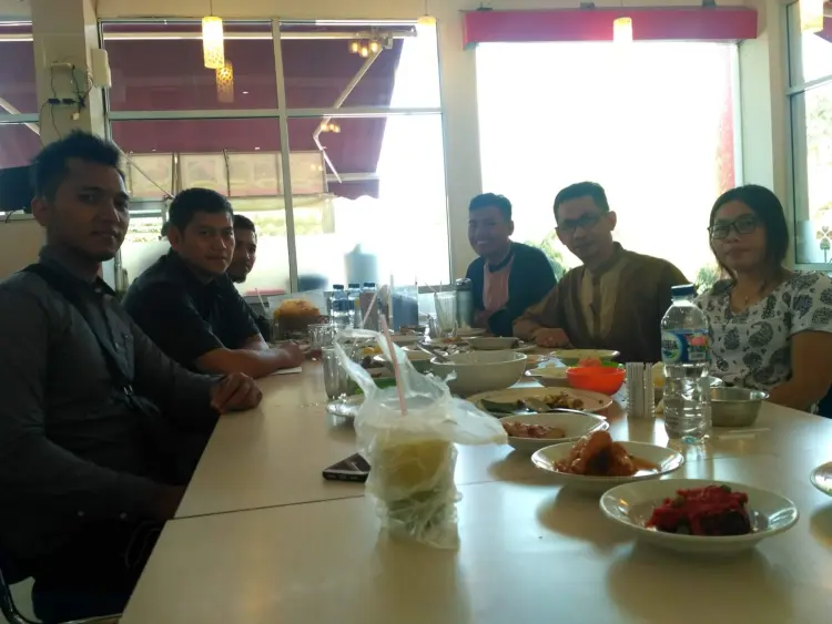 Restoran SEDERHANA Masakan Padang 5