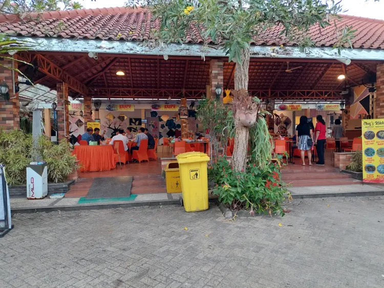 Chef's Kitchen Live Seafood 1