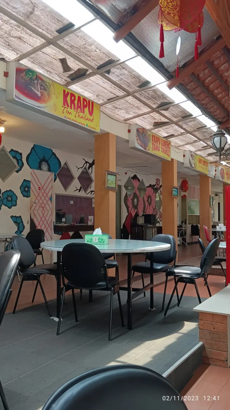 Chef's Kitchen Live Seafood 2