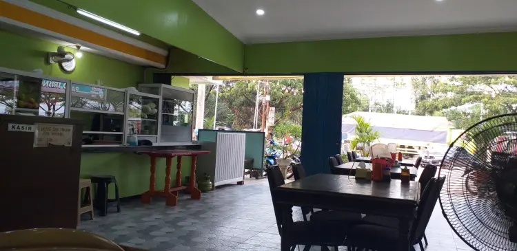 Sea Food & Bakso Trisno 3