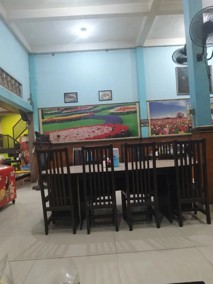 Sea Food & Bakso Trisno 5