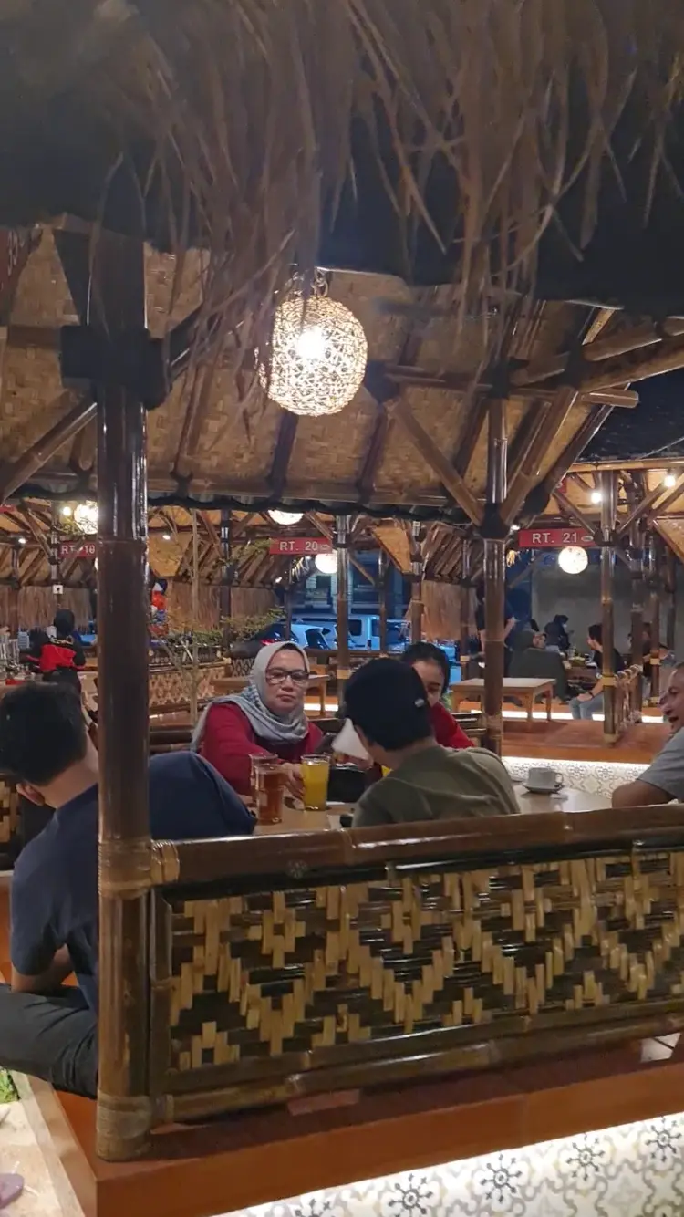 Kampung Kecil Gunung Sindur 8