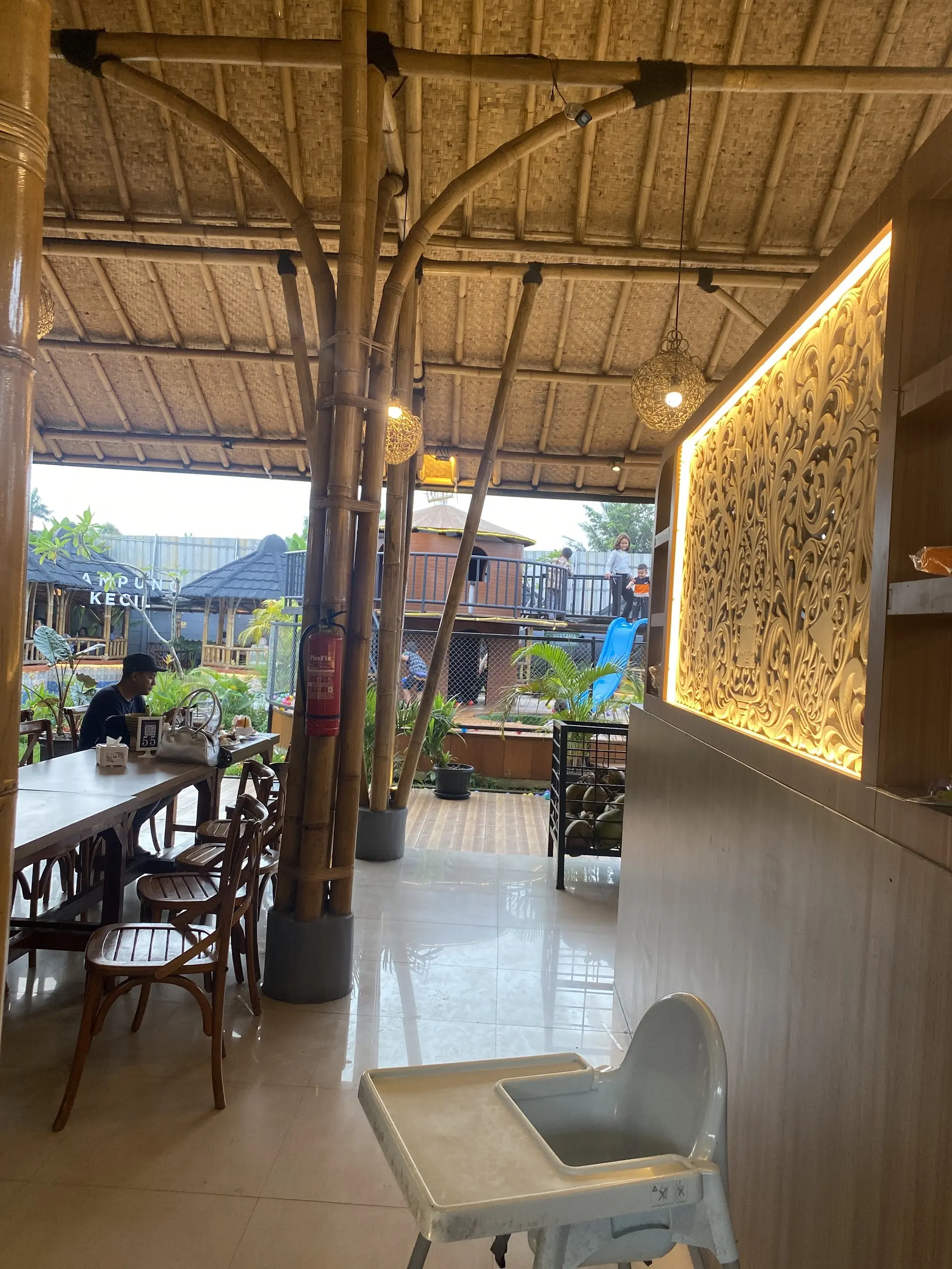 Scored the President's Menu! But this iconic Bogor spot's service... I can't even. 2