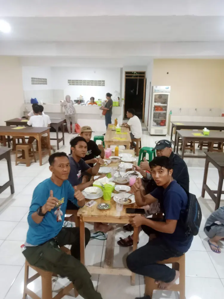 CENTRAL KULINER MORA 4