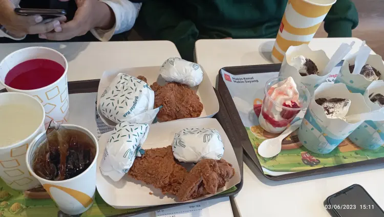 MCDonald's (MCD) Tanjung Pinang 9