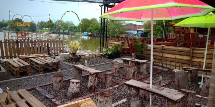 Jegong Coffee & Juice 1