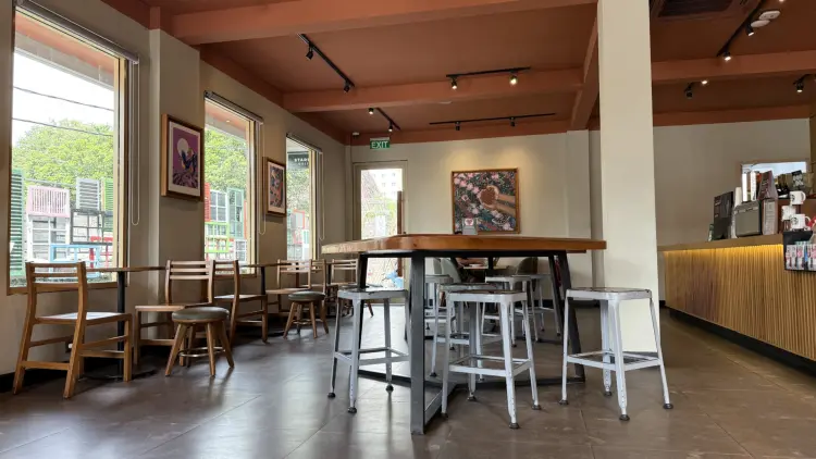 Starbucks Jatinangor 2