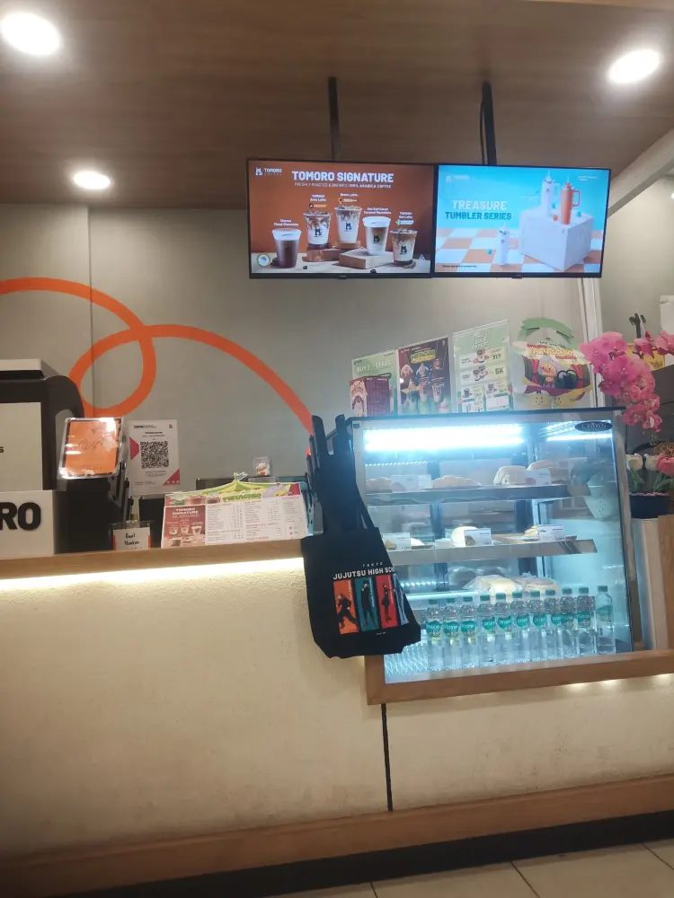 TOMORO COFFEE - Klampis Jaya 6