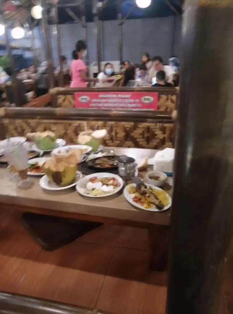 Kampung Kecil Cipondoh 7