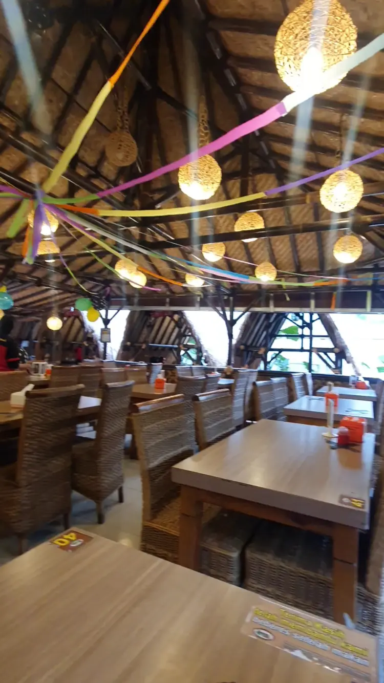 Kampung Kecil Cipondoh 10