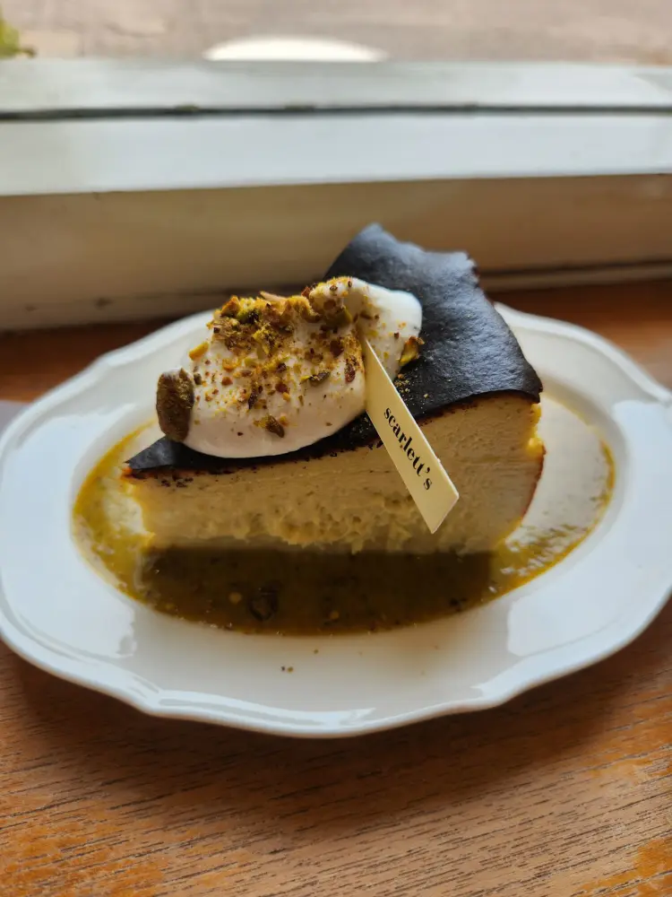 Scarlett's Café Pantai Indah Kapuk 8