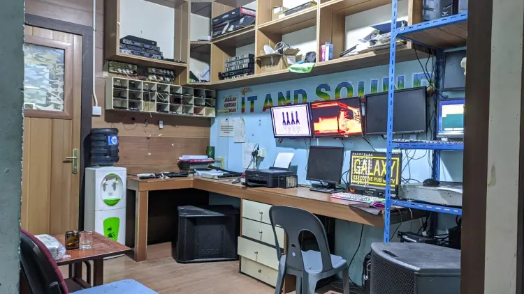 GALAXY KTV & ENTERTAINMENT 2