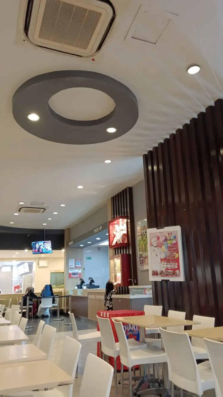 KFC Ramayana Baturaja 10
