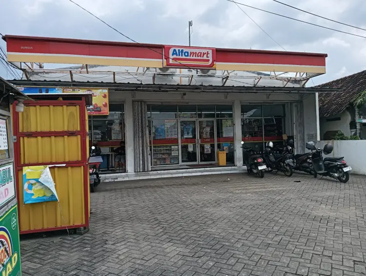 Alfamart 1