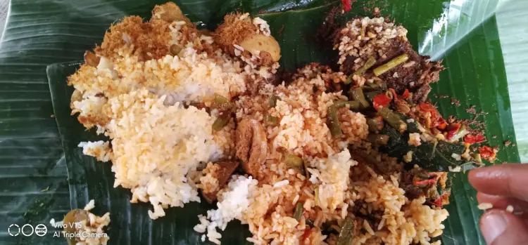 Rumah Makan Garuda 8