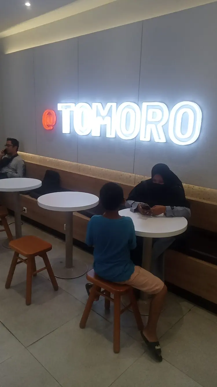 TOMORO COFFEE - Jl. Raya Jatiwaringin 2