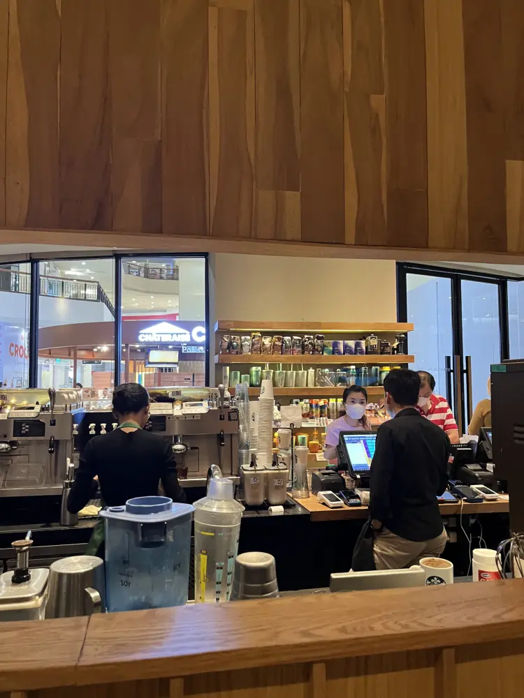 Starbucks Mall Artha Gading 8