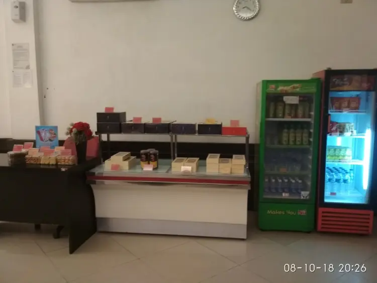 HOLLAND BAKERY NATAR 3