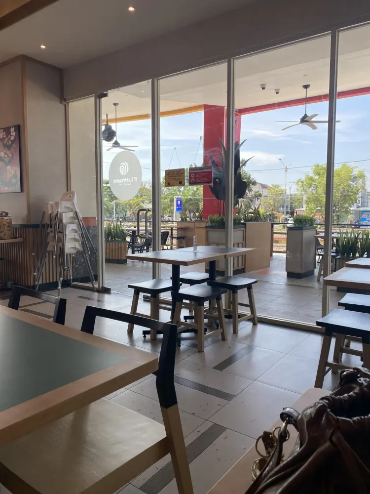 Platinum Resto & Cafe - Mall Indramayu 2