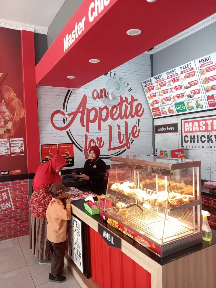 MASTER CHICKEN NGRONGGOT 4