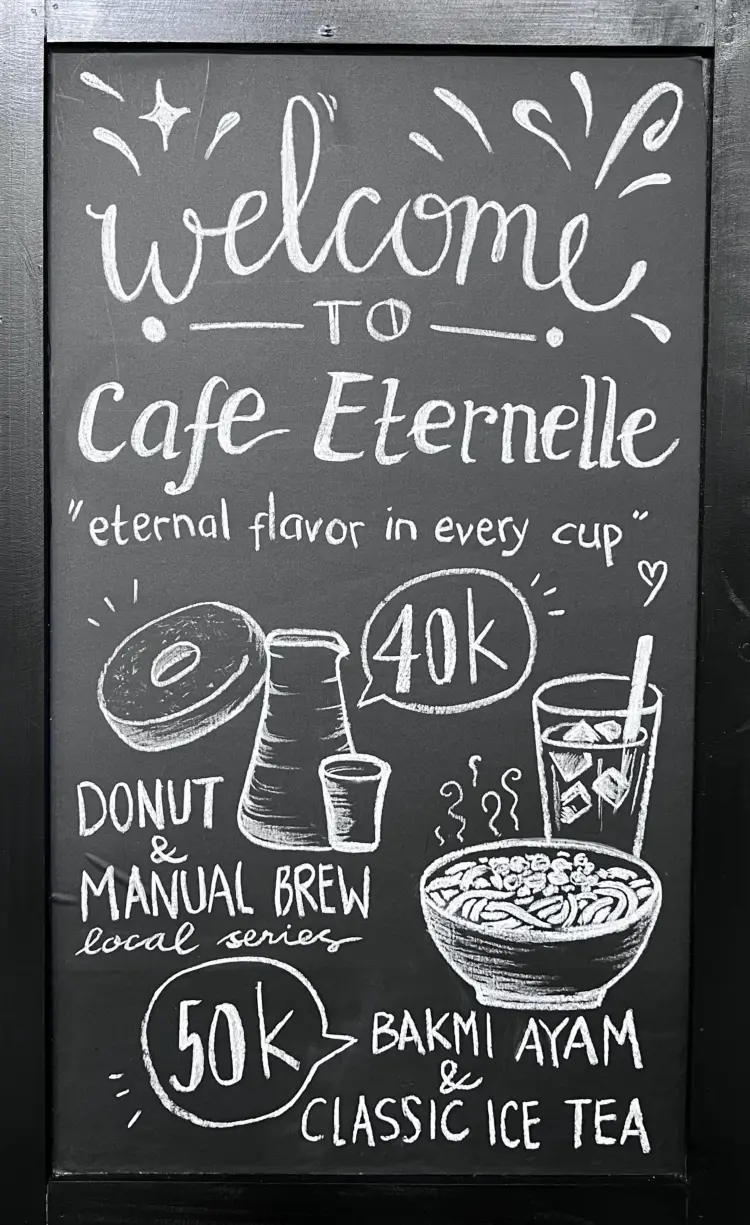 Cafe Eternelle 2