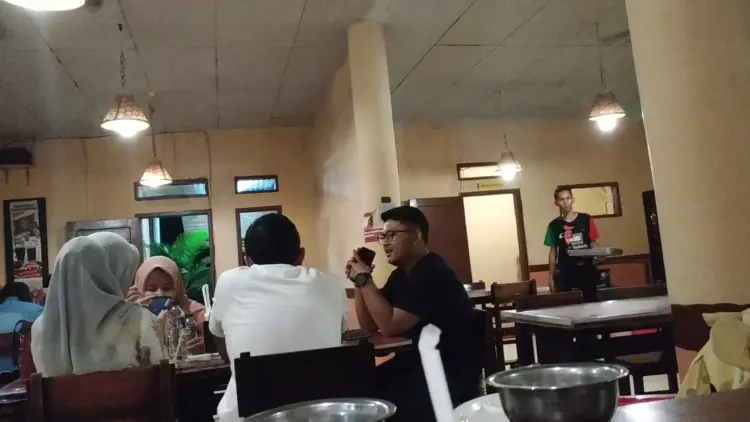 Waroeng Spesial Sambal "SS" Jatinangor 5