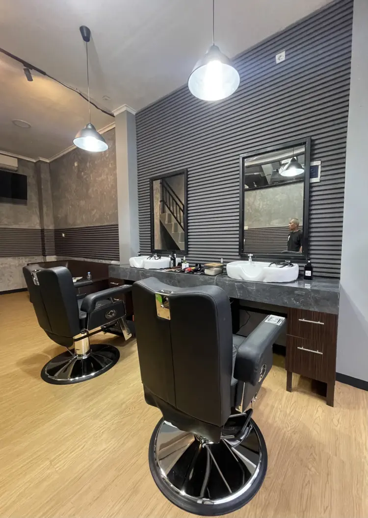 CASA BARBERSHOP 1