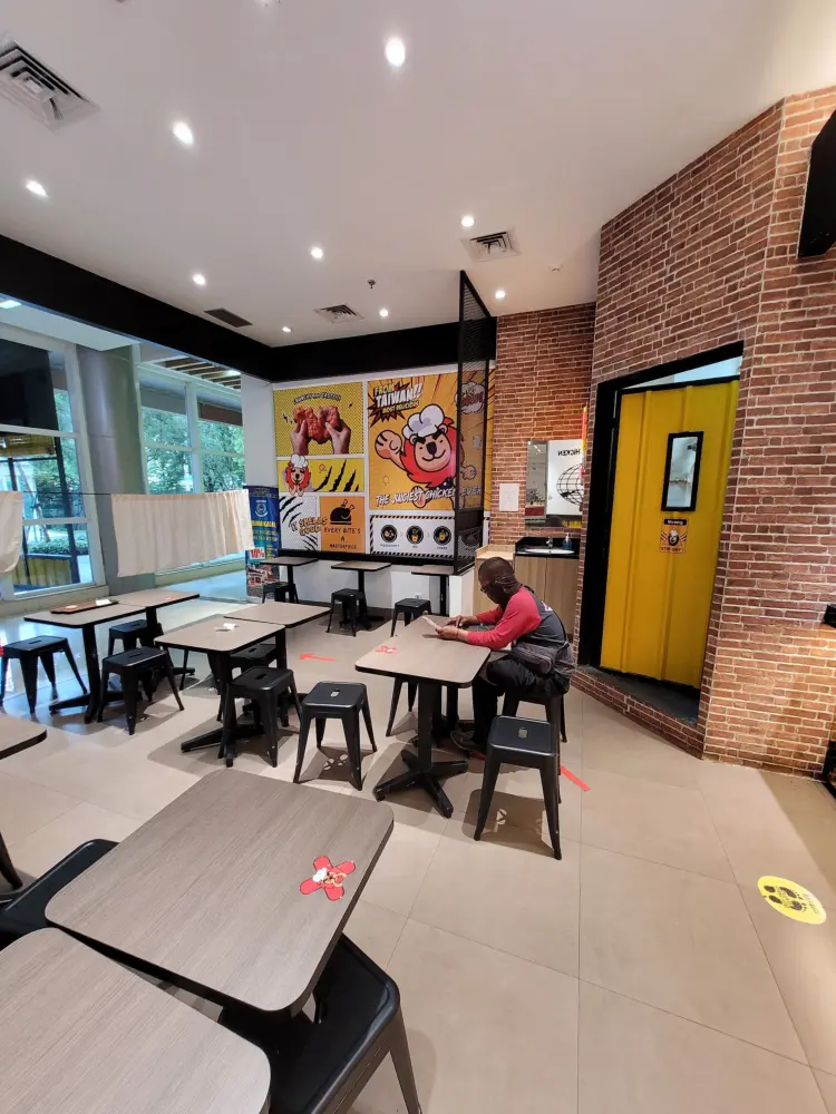 Fried Chicken Master Bintaro Xchange Mall 5