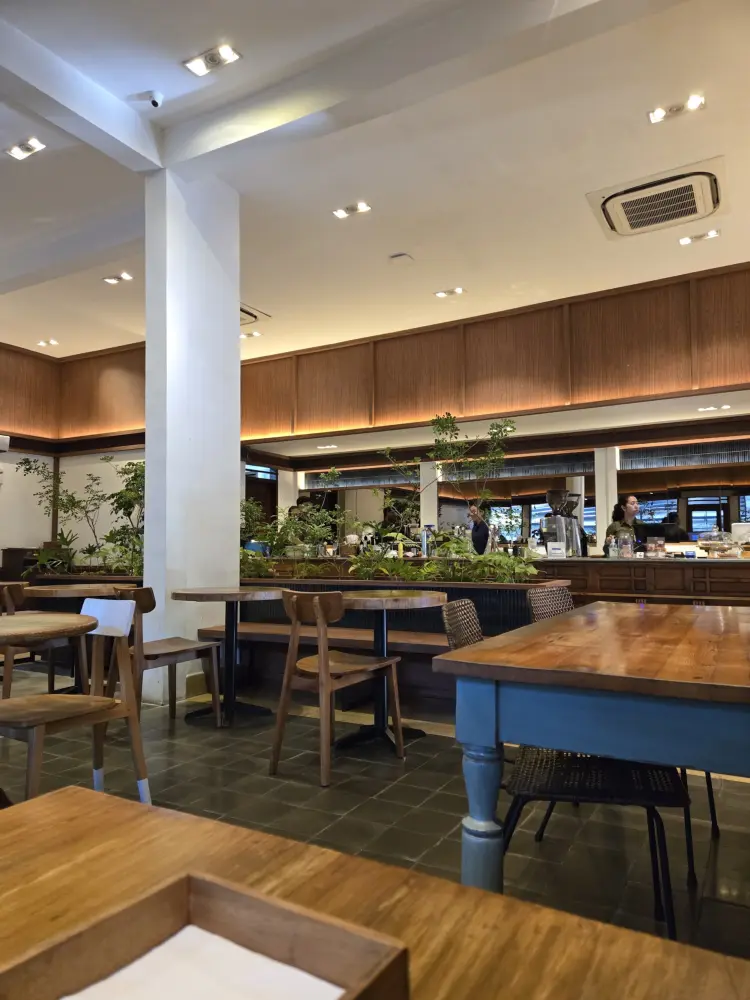 Ombé Kofie Menteng 10