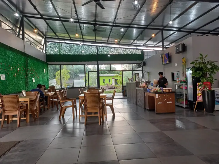 Bukit Jaya Billiard & Cafe 1