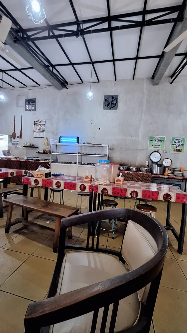 Warung Makan Lawuni 5