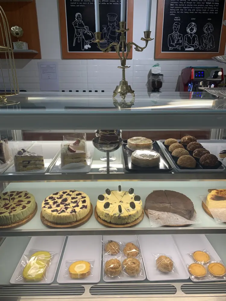 Rise n Roll cake and bakery 3