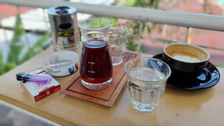 Second Cups Coffee & Space 7