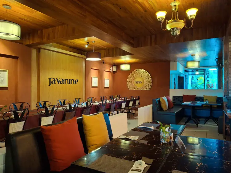 马朗这家网红餐厅，环境美到封神，食物却…一言难尽？