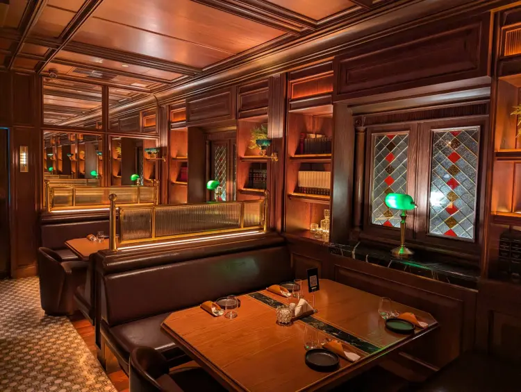 Phoenix Gastrobar by Holywings 3