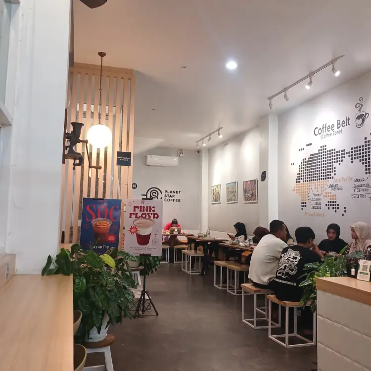 PLANET STAR COFFEE 2