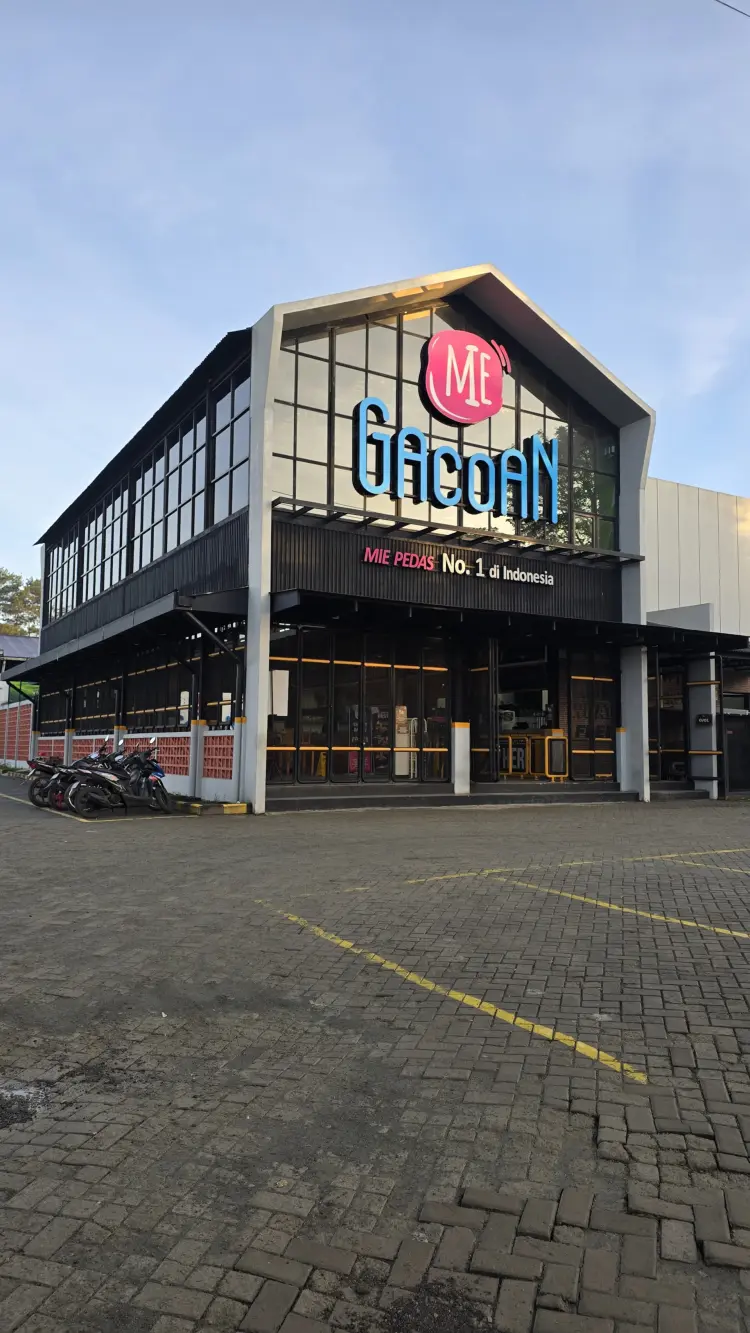 Mie Gacoan Lembang Bandung 1