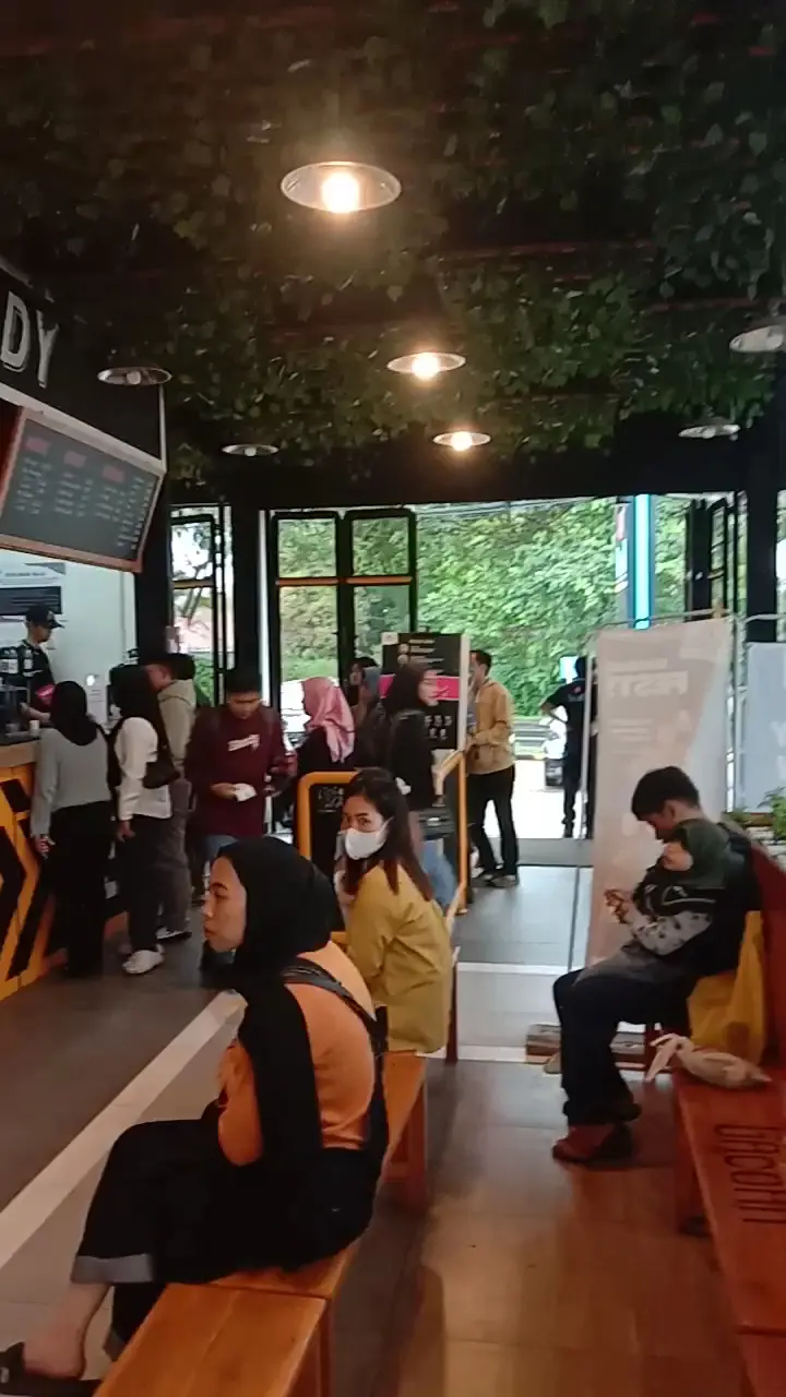 Mie Gacoan Lembang Bandung 3