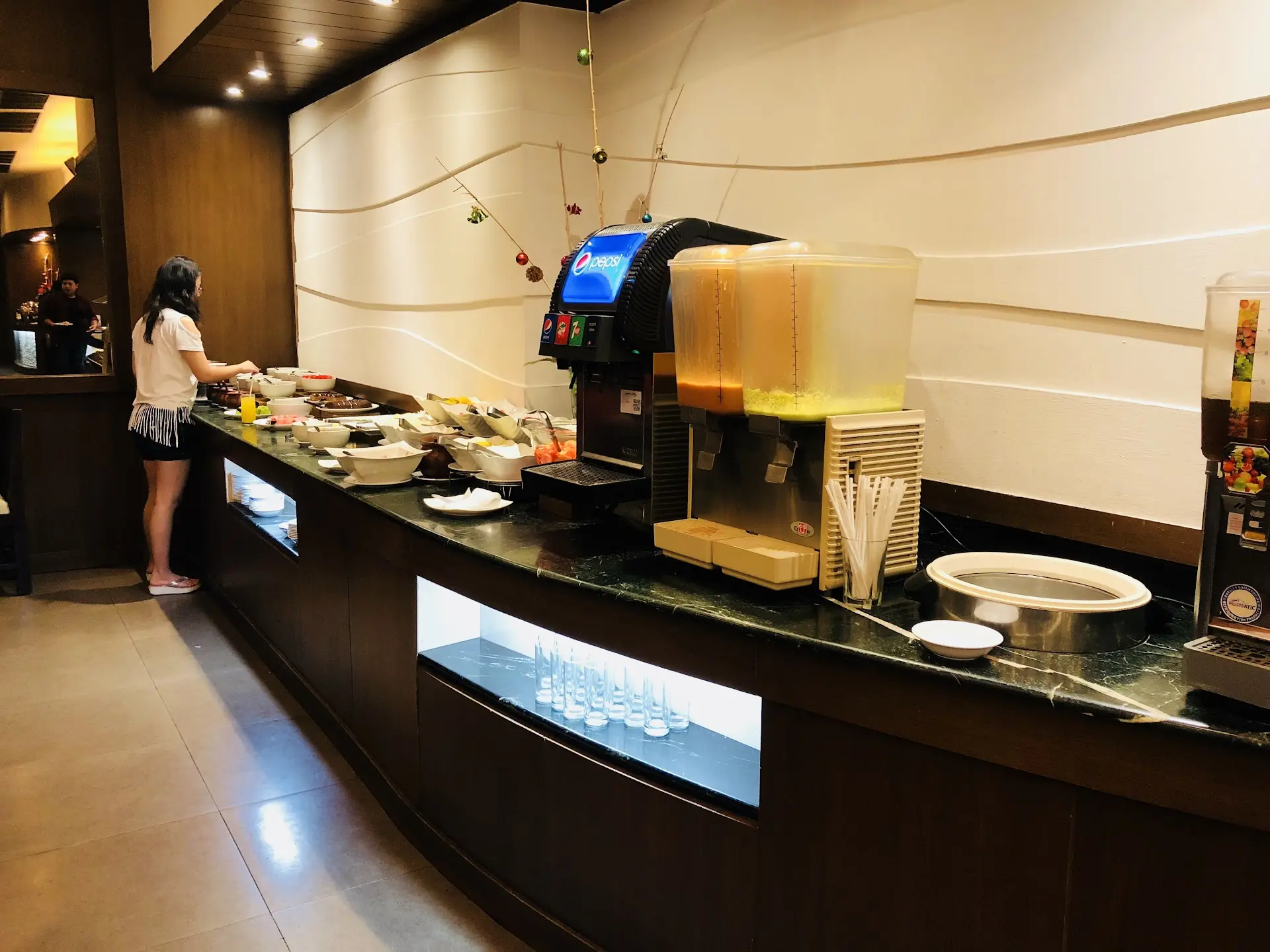 200 ribu per orang cuma buat daging olahan? Hanamasa, pelopor buffet Surabaya, masih mantap? 5