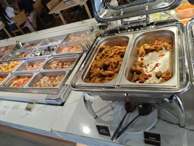 Kaneshiro Resto All You Can Eat 3