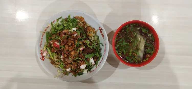 Kedai Kopi Ali Pansit 9