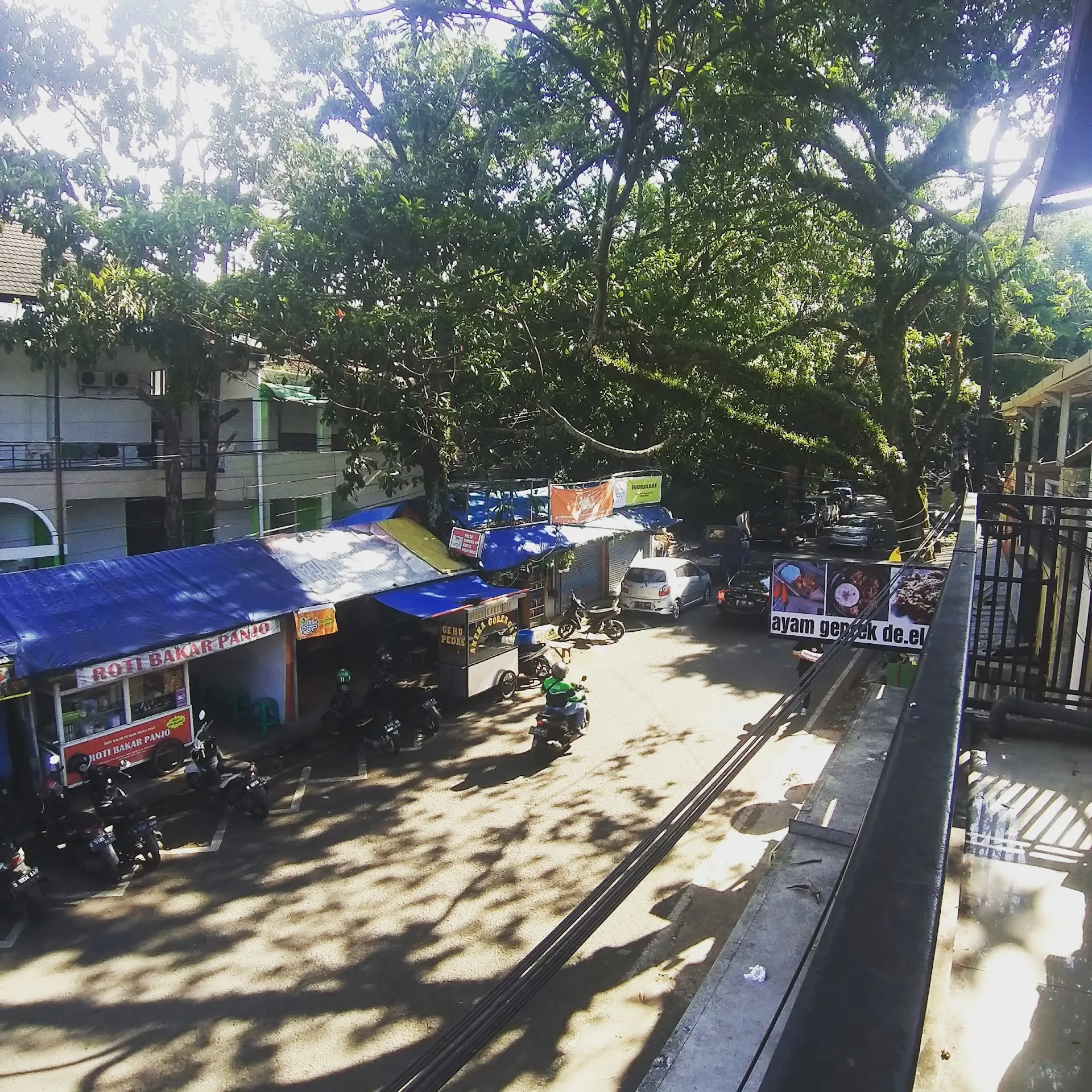 Fried Duck Under ¥10 Per Person: So Delicious, I Forgave the Mess! 5