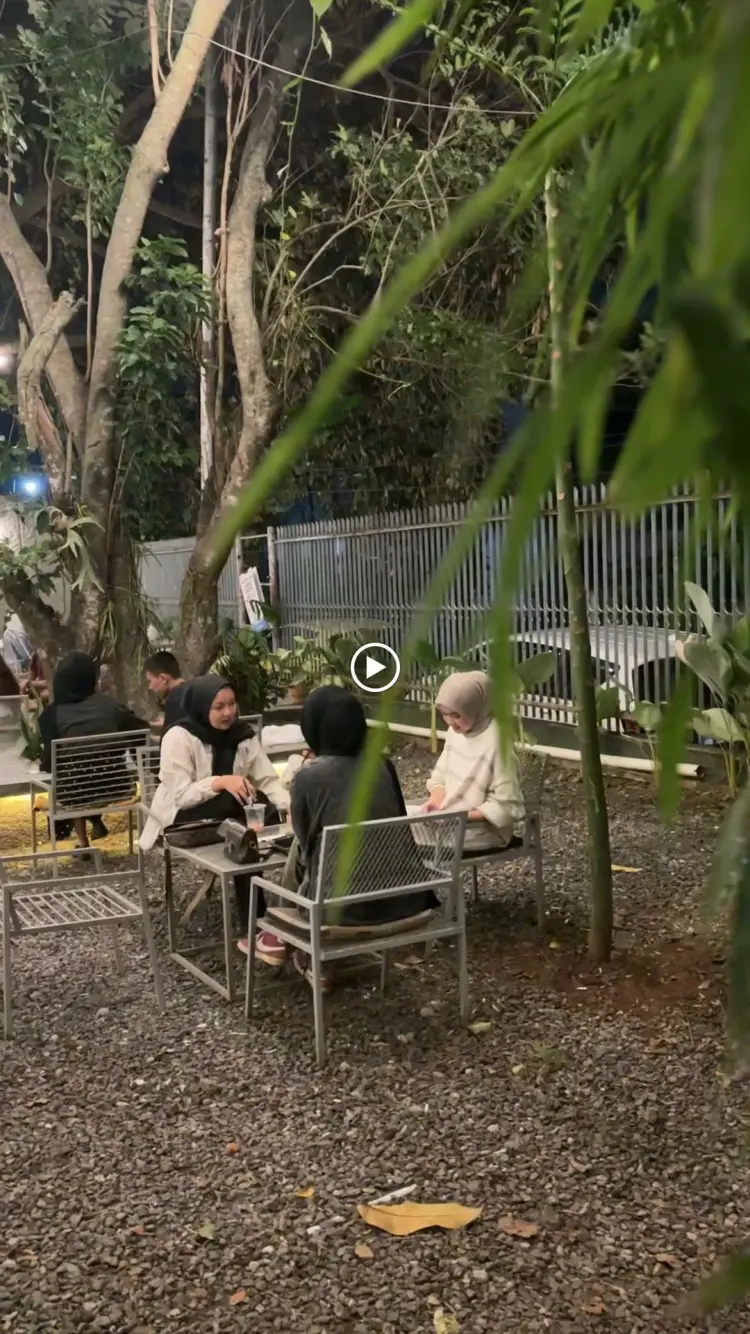 Rating Google 4.8, tapi nyaris emosi sama pelayanannya? Tempat Nongkrong Jepang di Lampung ini, beneran love-hate