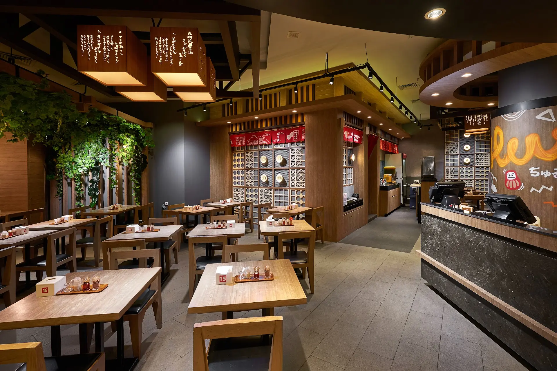 Ramen Surabaya paling top? Rasa Mantap, tapi pelayanannya aku bakal makasih banget deh. 1