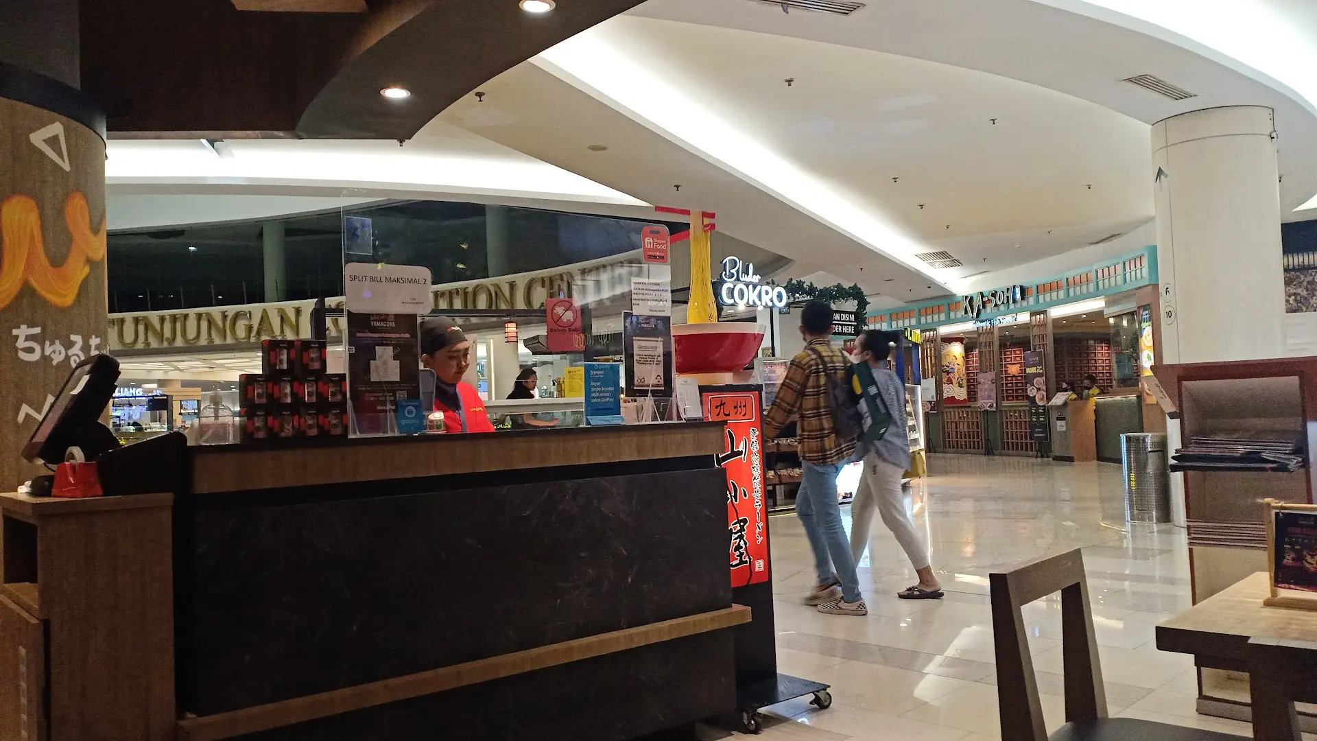 Ramen Surabaya paling top? Rasa Mantap, tapi pelayanannya aku bakal makasih banget deh. 5