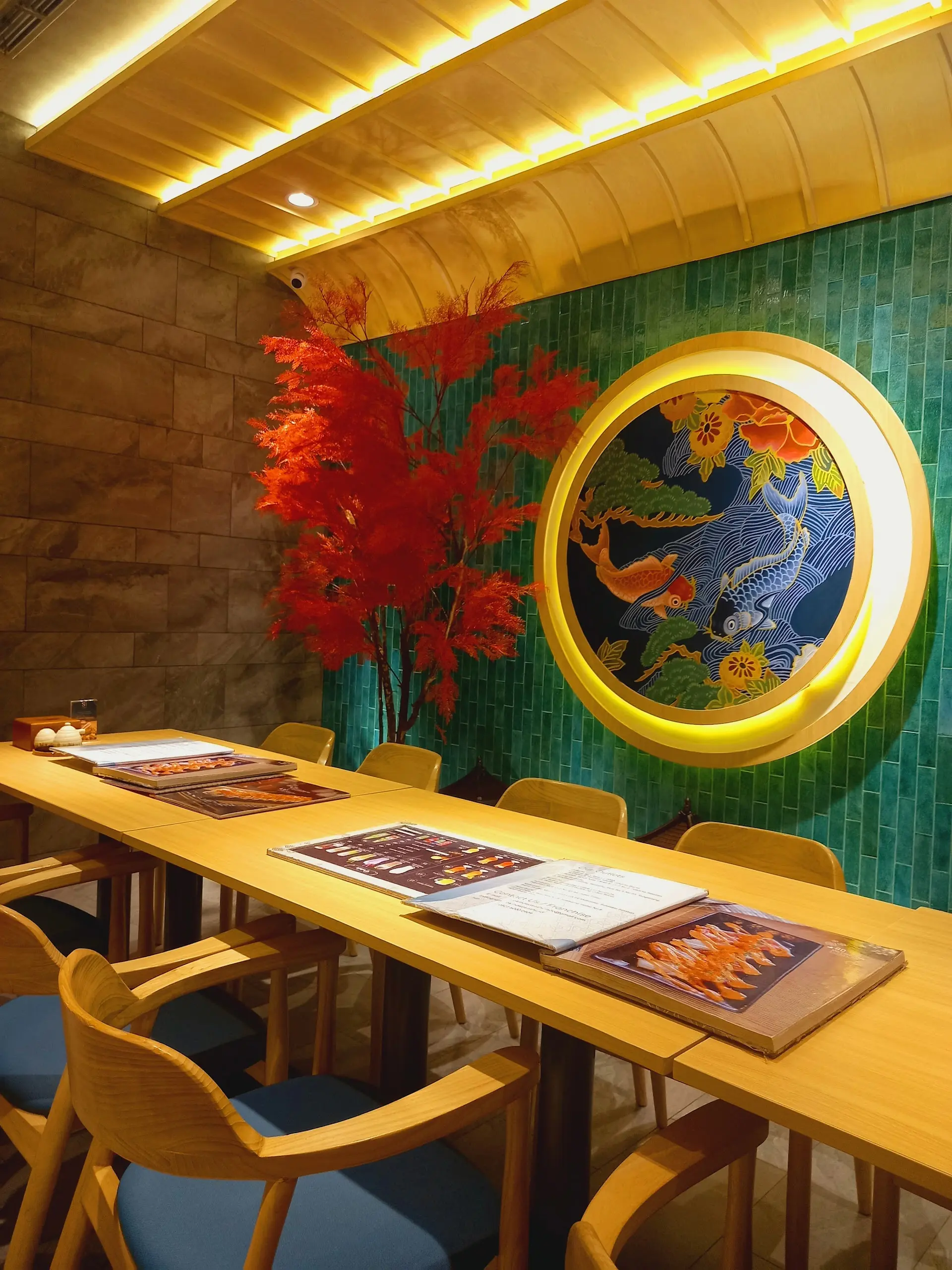 Makassar's Robot Sushi: Mantap or a Rip-off? 1