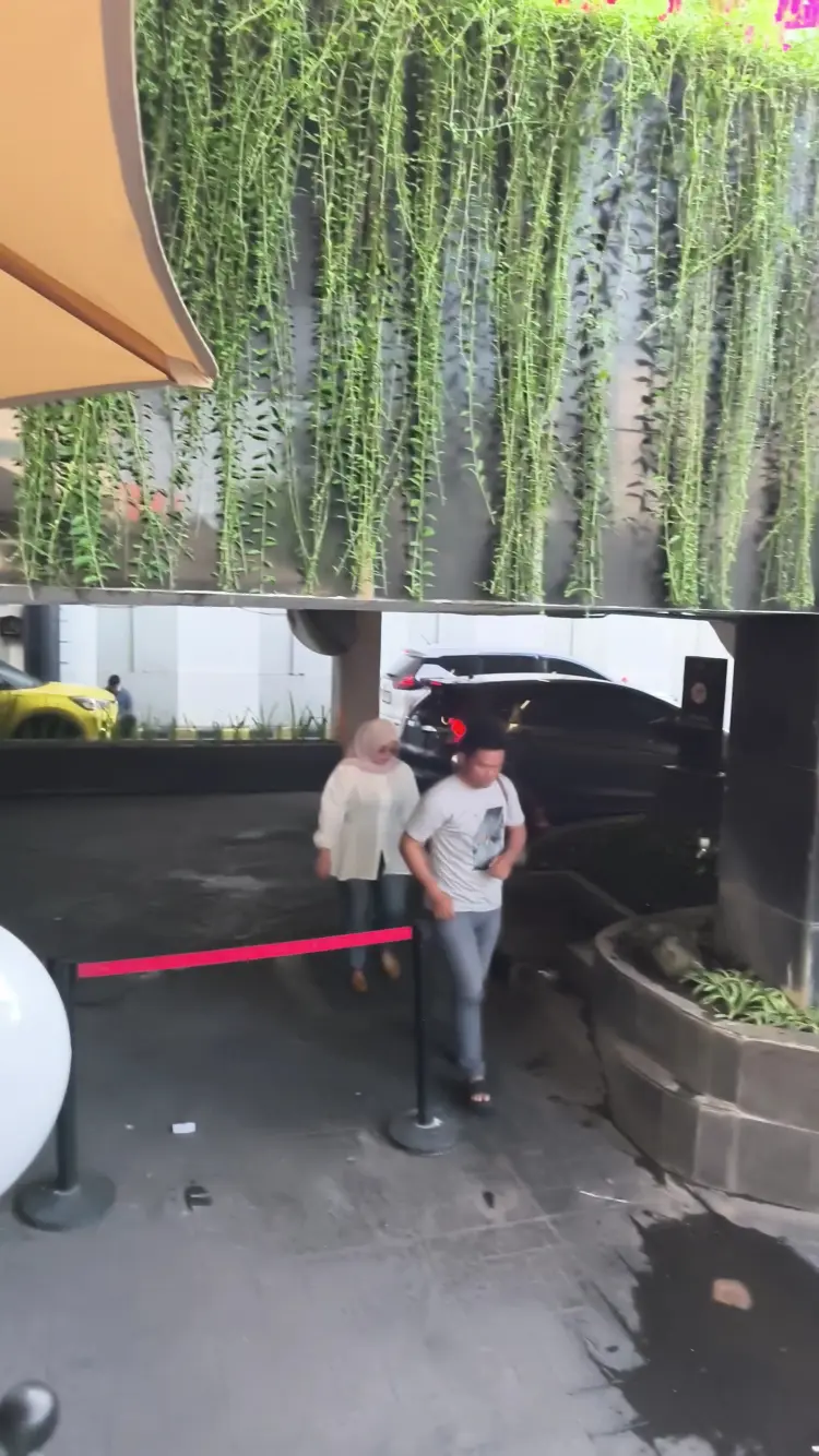 Toby's Estate Sun Plaza 4