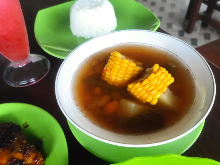 Rumah Makan Dapoer Incess 4