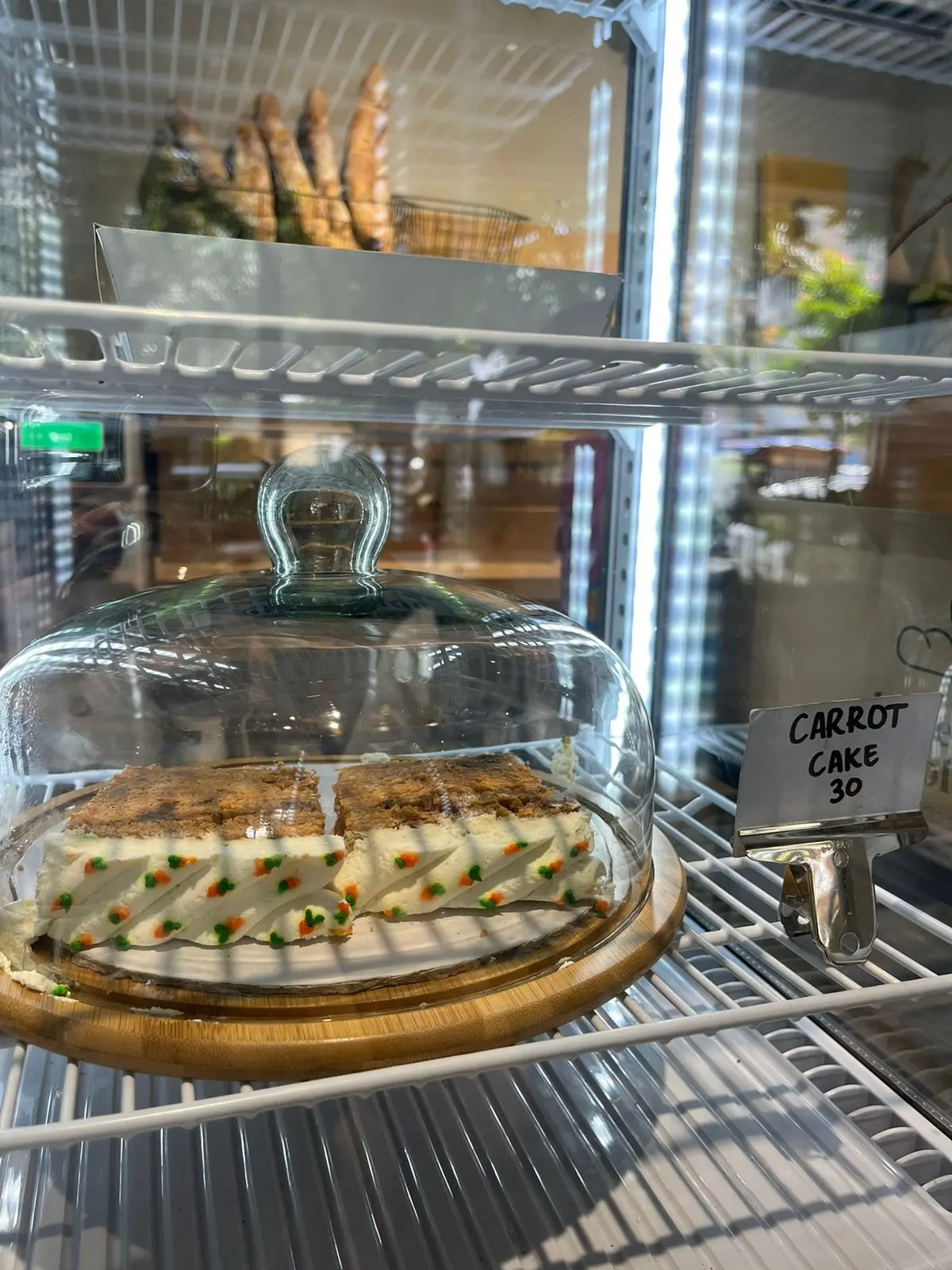 4.9 Stars on Google, But I Got a Cold Main Course? An Honest Review of This Viral Medan Spot. 5